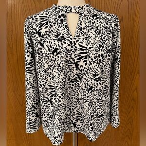 EUC Melloday Patterned Mock Neck Cutout Women's XXL (2XL) Top Shirt Long Sleeve